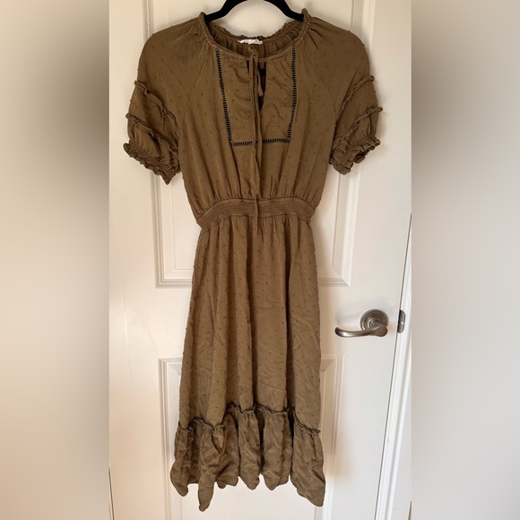 Blu pepper boho style dark olive green knee high dress - Picture 7 of 8